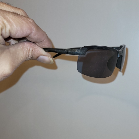 Running Glasses Polarized - Picture 2 of 2